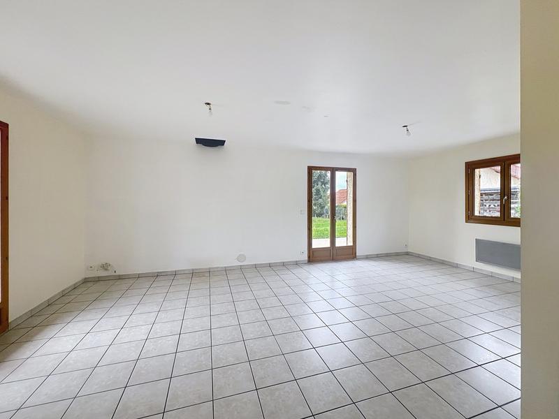 Maison - 92 m² - 5 pièces