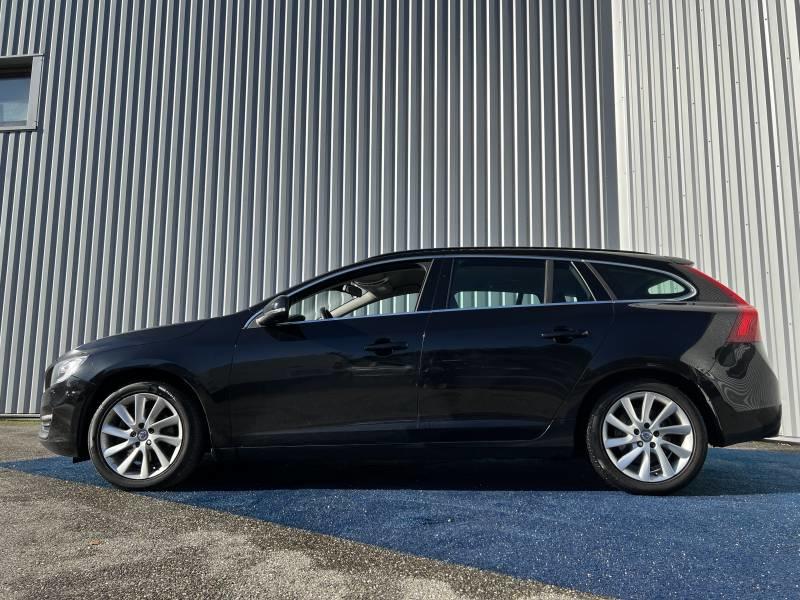 Volvo V60 T5 245 ch Stop&amp;Start Summum Geartronic a