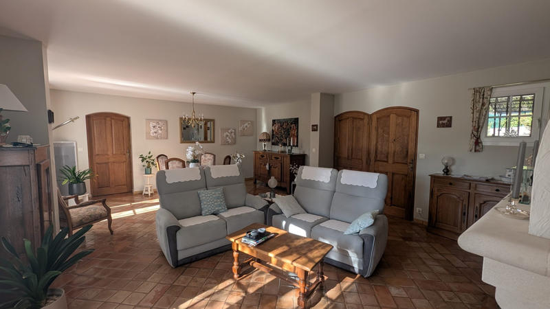 Villa - 145 m² - 6 pièces