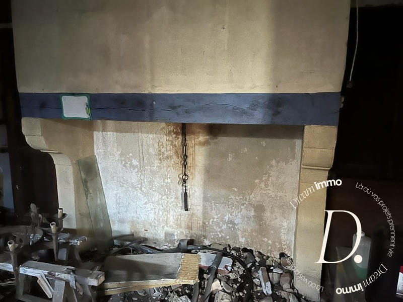 Maison - 200 m² - 9 pièces