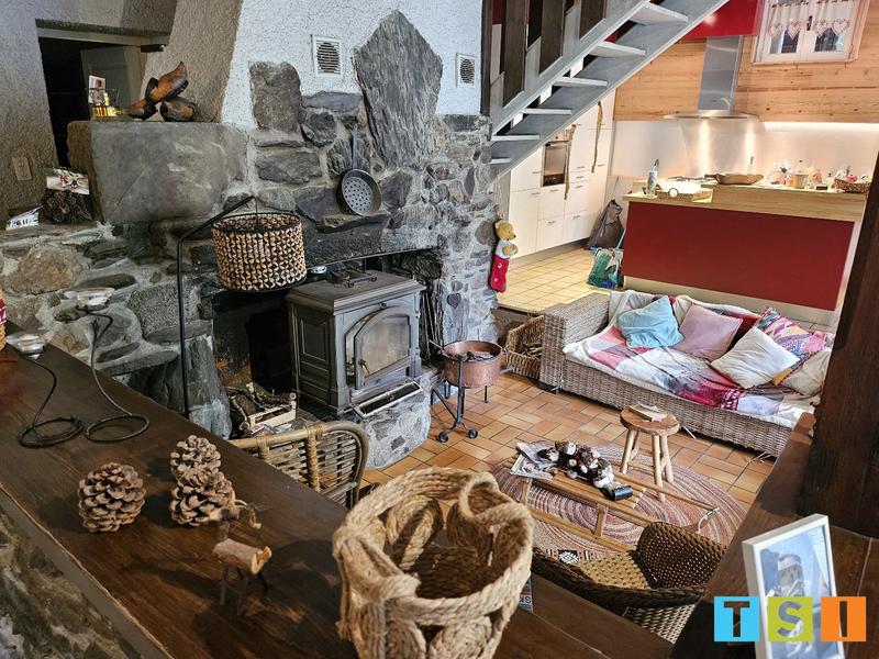 Maison - 152 m² - 4 pièces