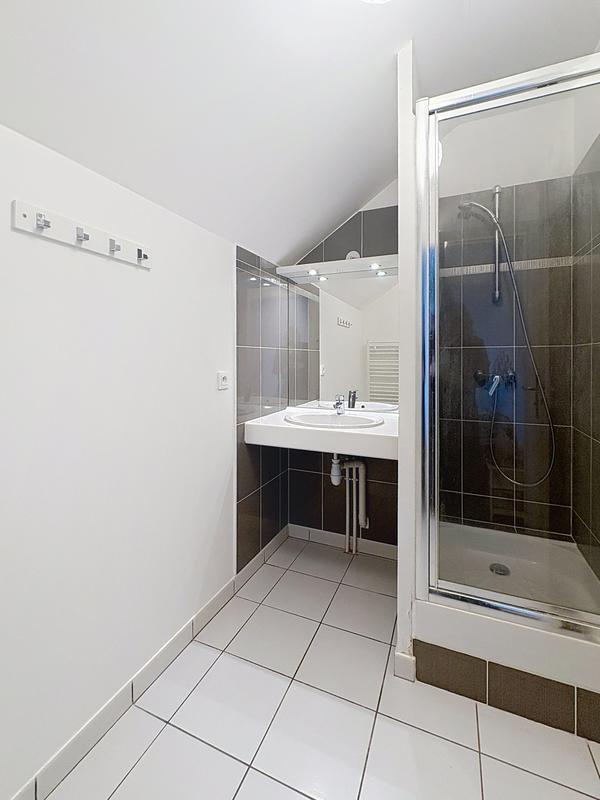 Duplex - 82 m² - 4 pièces