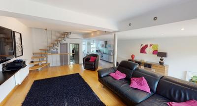 Maison - 126 m² - 5 pièces