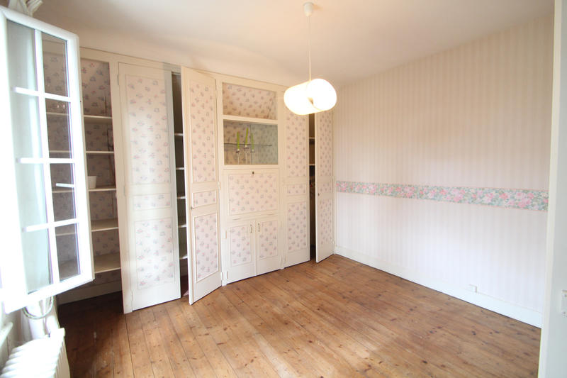 Maison - 97 m² - 5 pièces