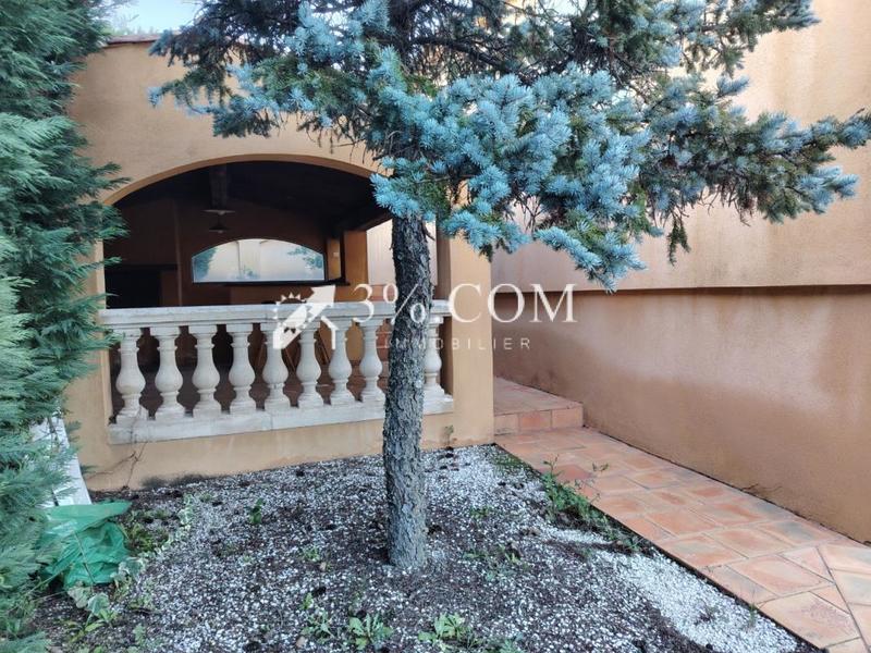 Maison de village - 90 m² - 4 pièces