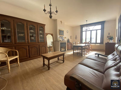 Maison - 144 m² - 8 pièces