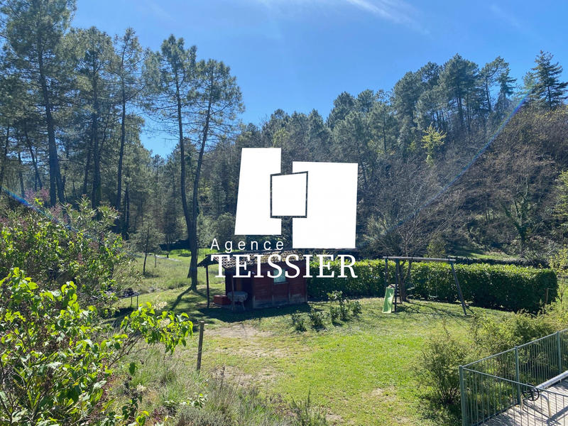 Mas - 221 m² - 11 pièces