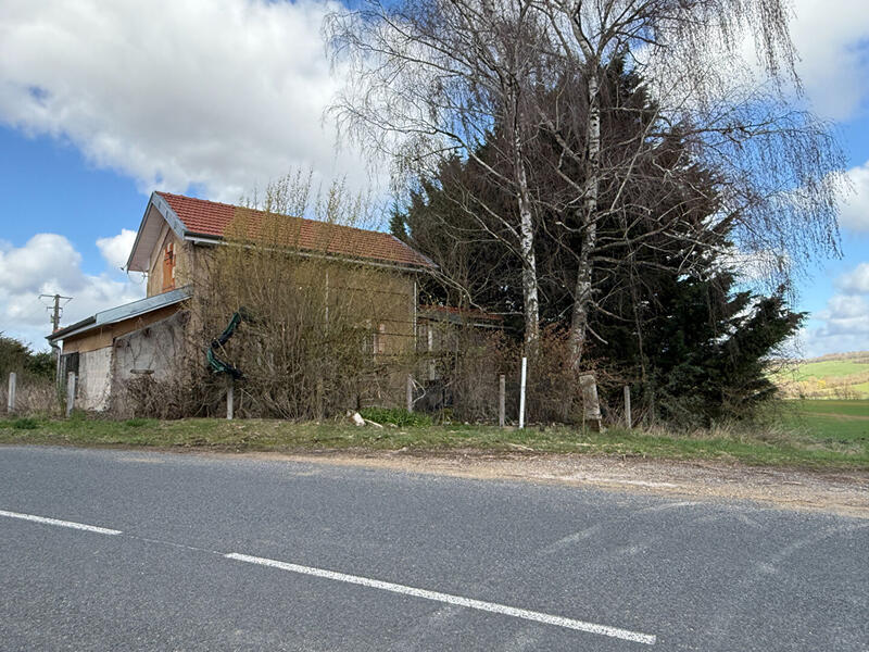 Maison - 90 m² - 5 pièces