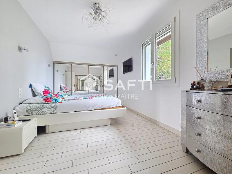 Villa - 145 m² - 5 pièces