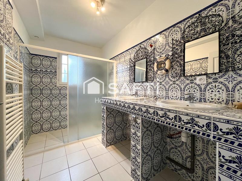 Maison - 145 m² - 7 pièces