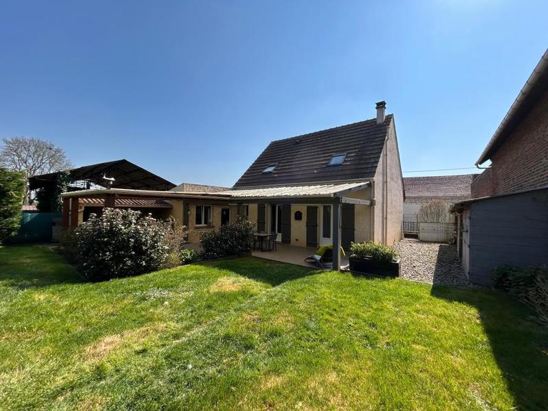 Maison - 104 m² - 5 pièces