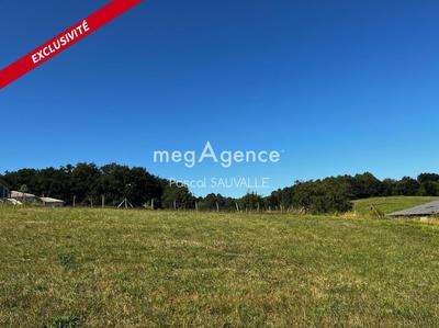 Terrain constructible - 1 920 m²