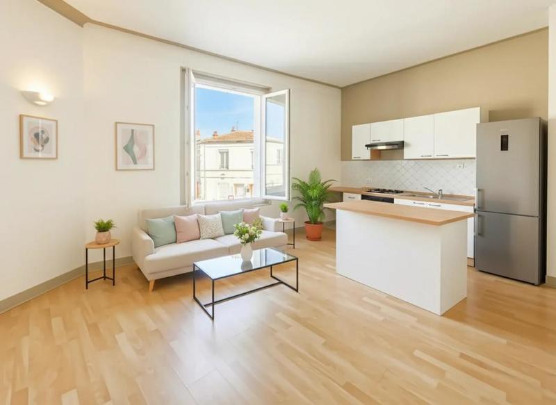 Appartement - 128 m² - 6 pièces