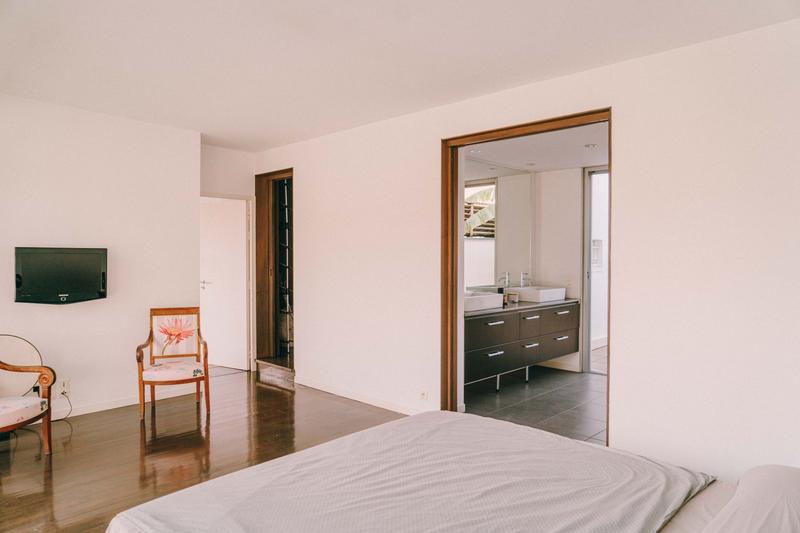 Villa - 239 m² - 7 pièces