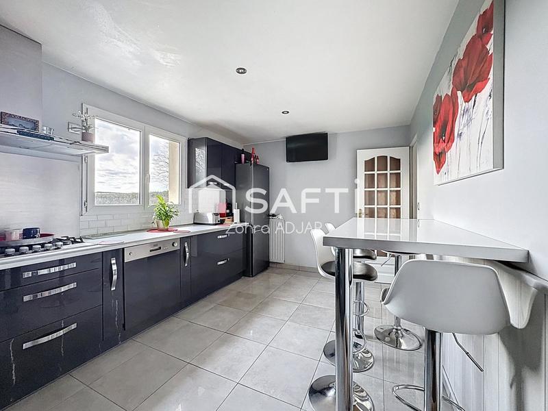 Maison - 110 m² - 5 pièces