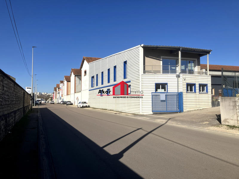 Bureau - 358 m² - 10 pièces