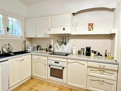 Maison de ville - 132 m² - 5 pièces