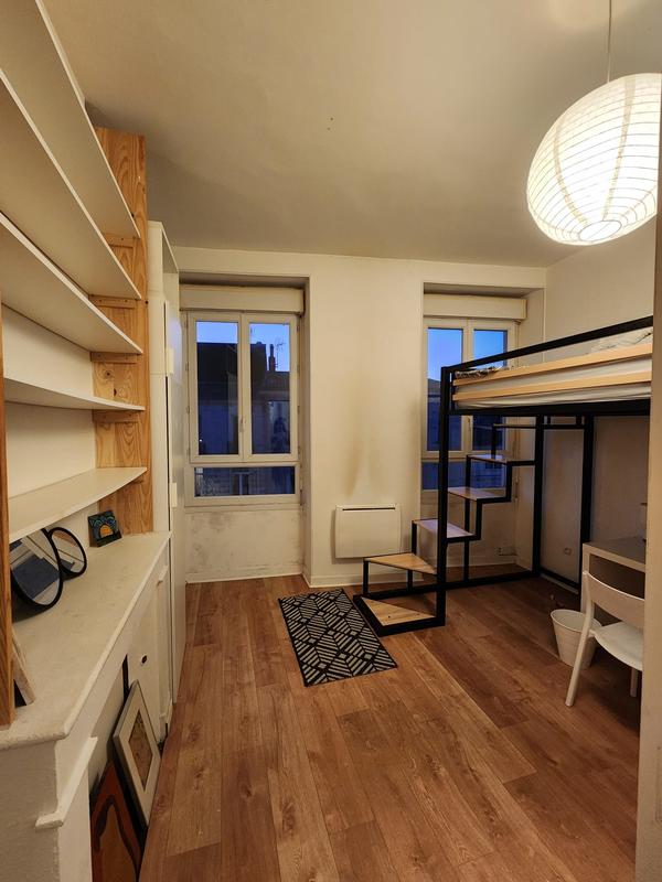 Appartement - 65 m² - 4 pièces