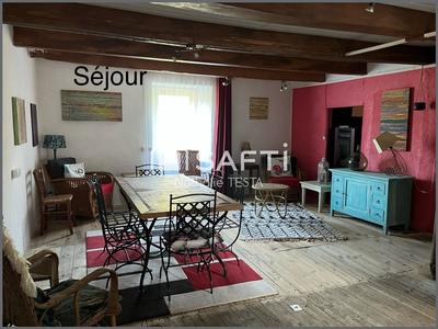 Maison - 74 m² - 4 pièces