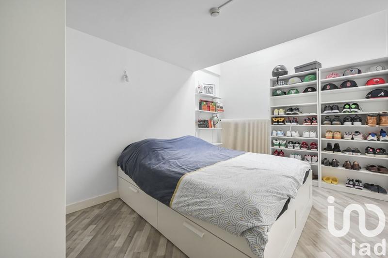 Maison - 230 m² - 9 pièces