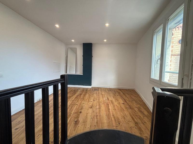 Appartement - 82 m² - 3 pièces