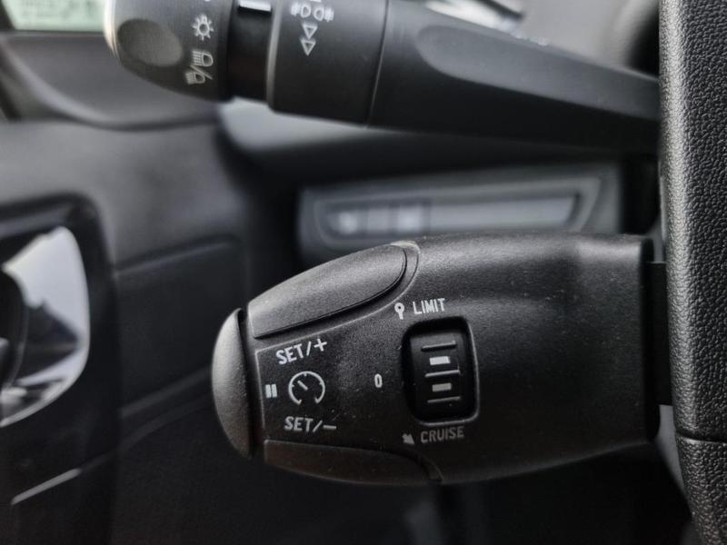 Peugeot 208 Bluehdi 100 s&amp;amp;S Active