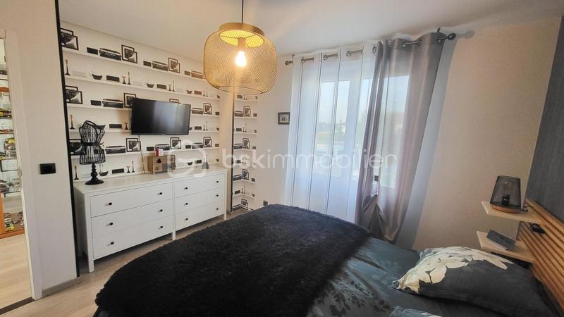 Pavillon - 172 m² - 9 pièces