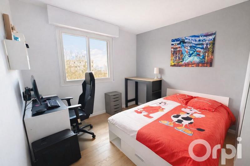 Appartement - 105 m² - 4 pièces