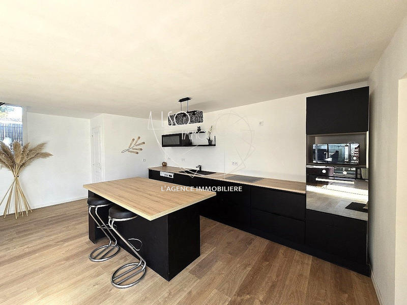 Maison traditionnelle - 110 m² - 5 pièces