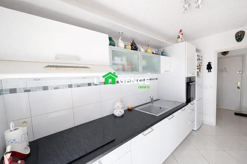 Appartement - 60 m² - 3 pièces