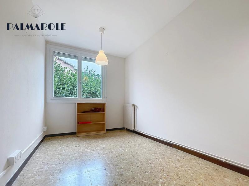 Appartement - 75 m² - 4 pièces