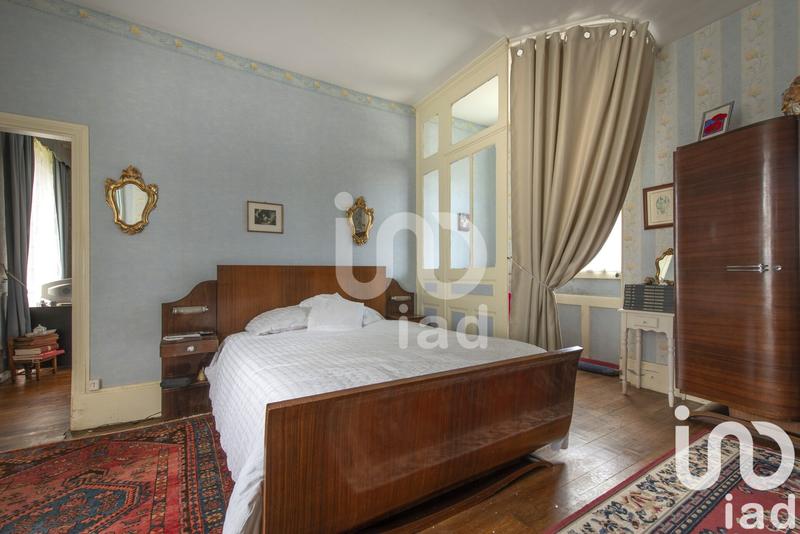 Maison - 157 m² - 8 pièces