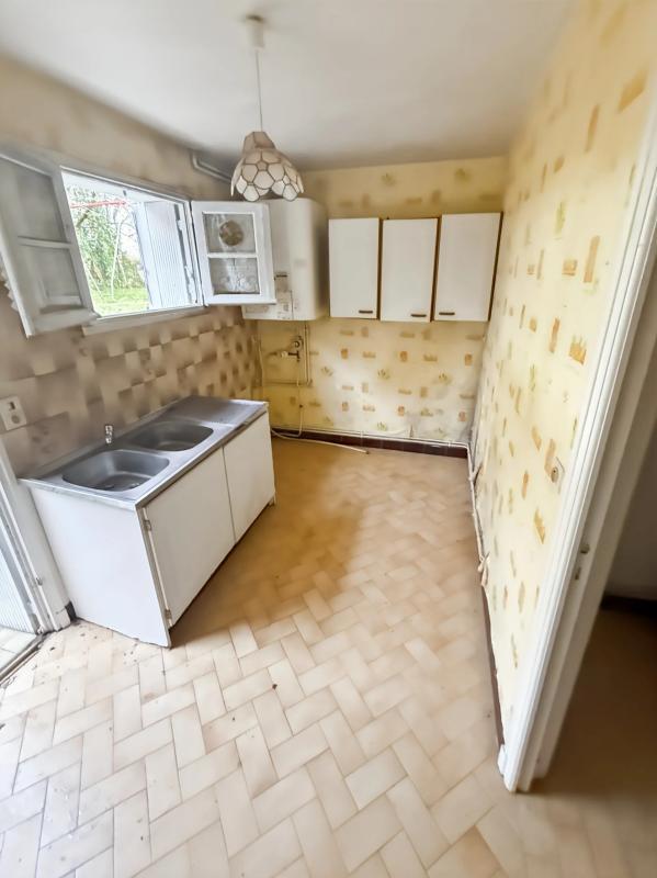 Maison en pierre - 130 m² - 9 pièces