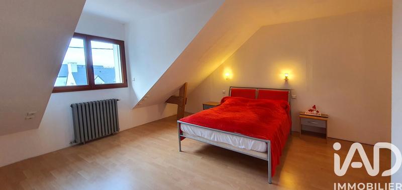 Maison - 216 m² - 7 pièces