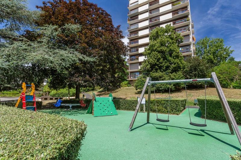 Appartement - 118 m² - 6 pièces