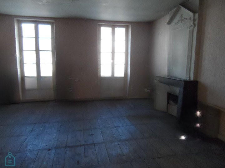 Immeuble - 250 m² - 8 pièces