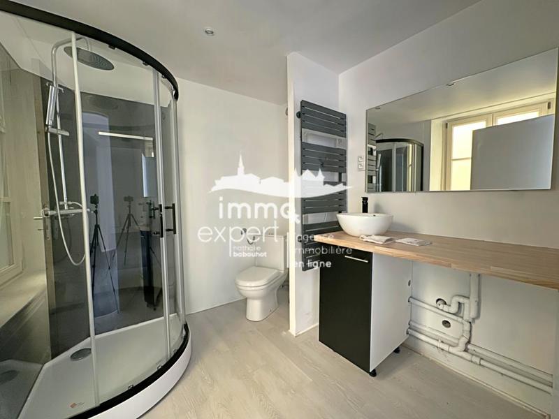 Appartement - 93 m² - 3 pièces