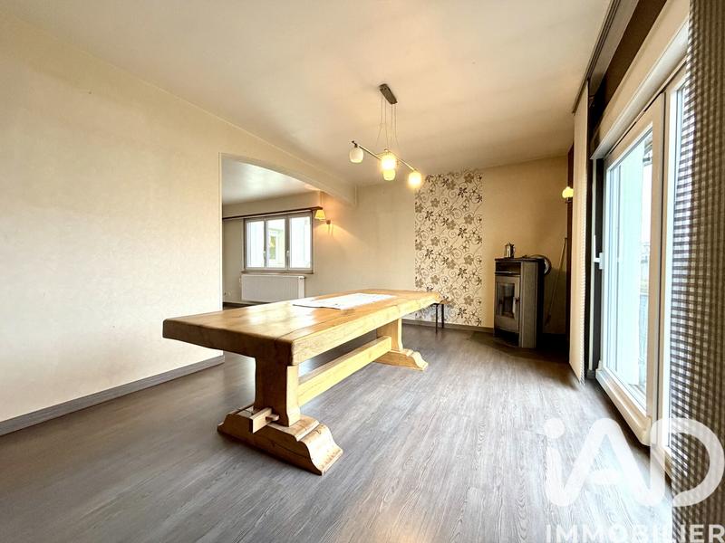 Maison - 239 m² - 5 pièces