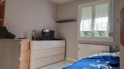 Pavillon - 94 m² - 5 pièces