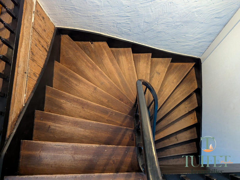 Maison ancienne - 200 m² - 5 pièces