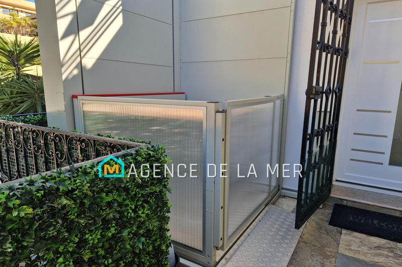 Appartement - 109 m² - 3 pièces