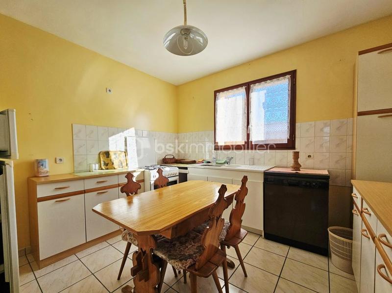 Maison - 111 m² - 5 pièces