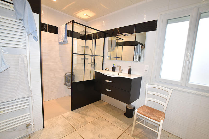 Maison - 97 m² - 4 pièces