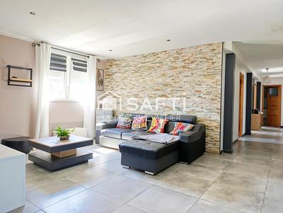 Maison - 168 m² - 8 pièces