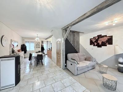 Maison - 75 m² - 3 pièces