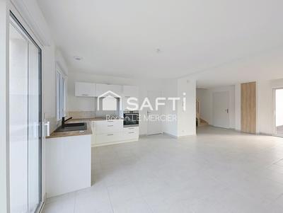 Maison - 103 m² - 4 pièces