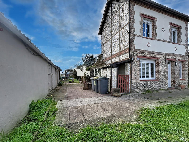Maison - 65 m² - 3 pièces