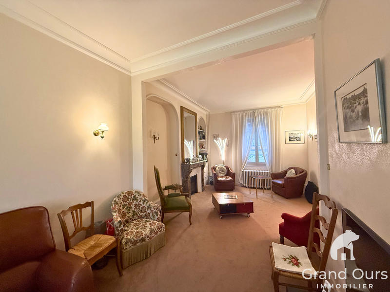 Maison - 142 m² - 6 pièces