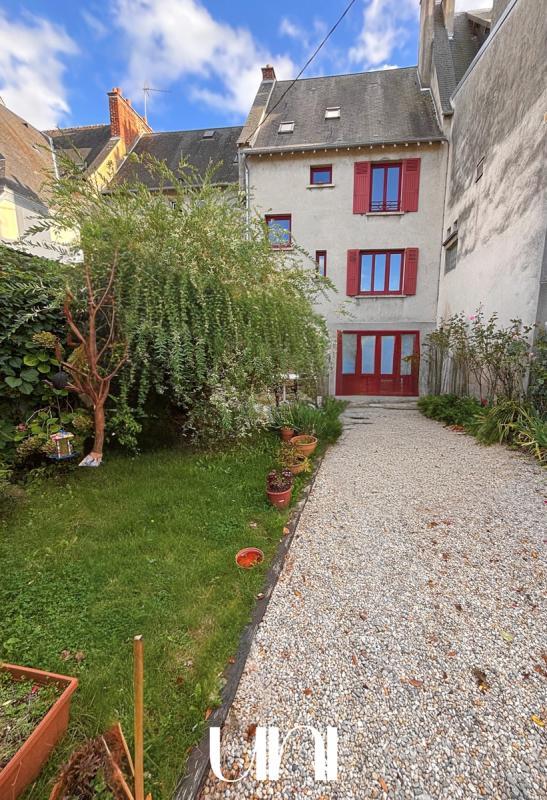 Maison - 150 m² - 5 pièces