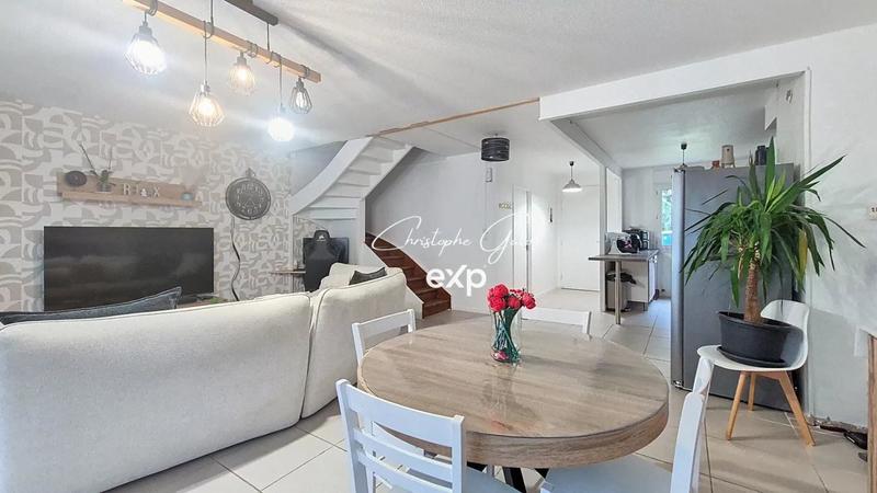 Maison - 105 m² - 5 pièces